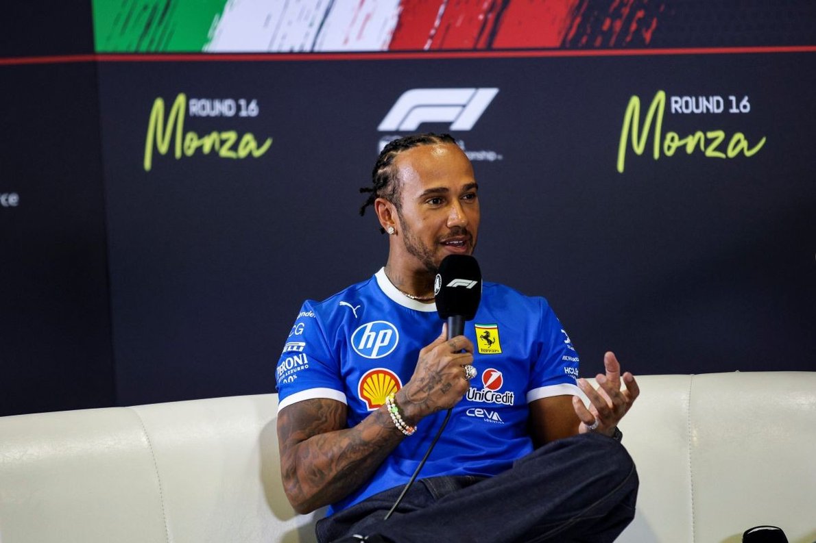  és  - Hamilton döntése mindenkit meglepett a Ferrari garázsában