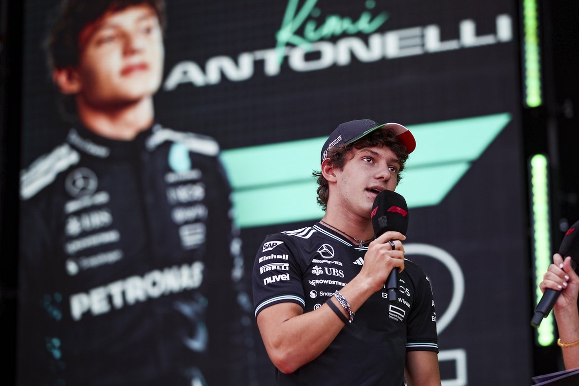  - Villeneuve: Antonelli „megfizeti az árát”, hogy Verstappenhez és Hamiltonhoz hasonlították