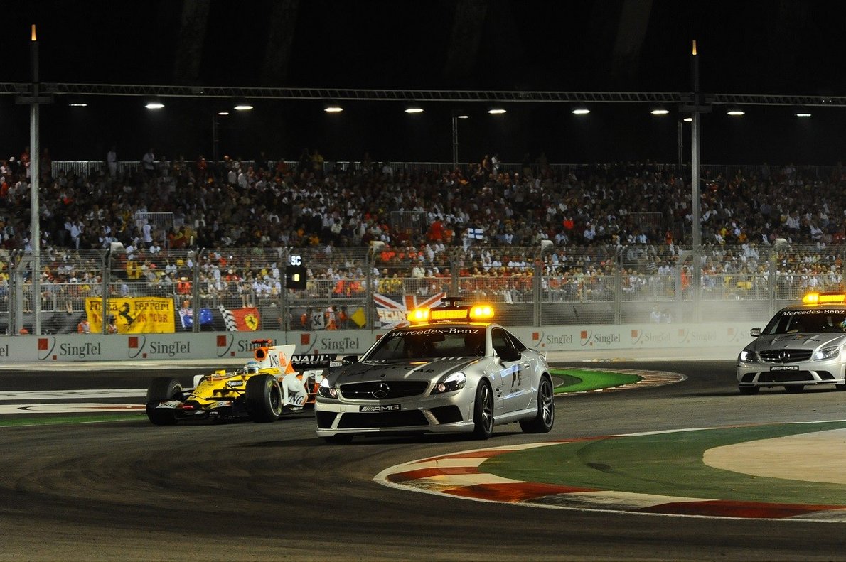 "Szingapúr-terv": Vicces félreértés miatt magyarázkodik a Williams csapatfőnöke