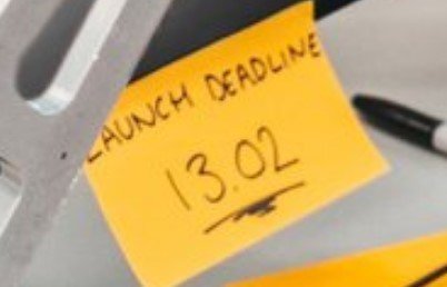  és  - Kreatív módon leplezhette le autóbemutatója dátumát a McLaren