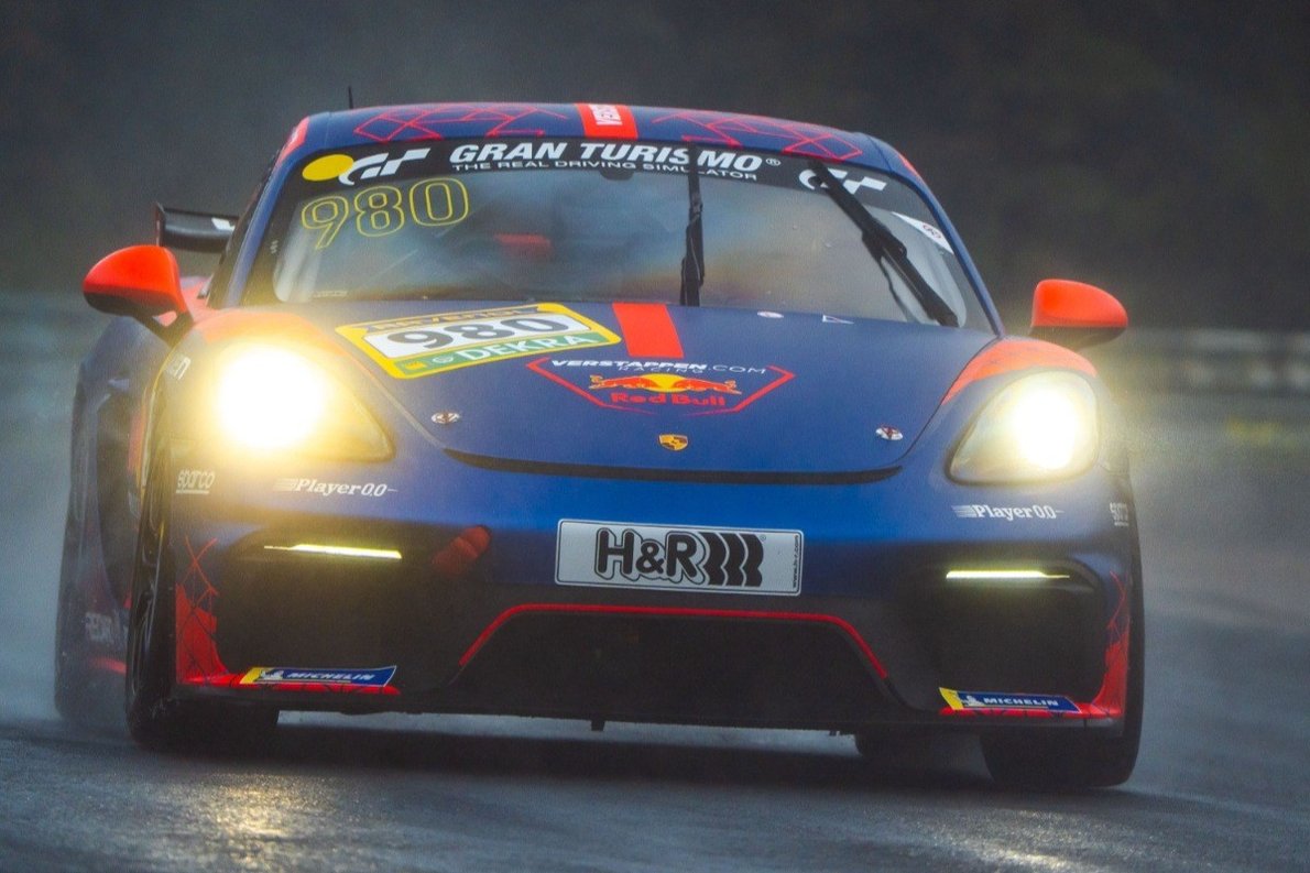  - Mennyit fizetett Verstappen a Nordschleife-licenszért?