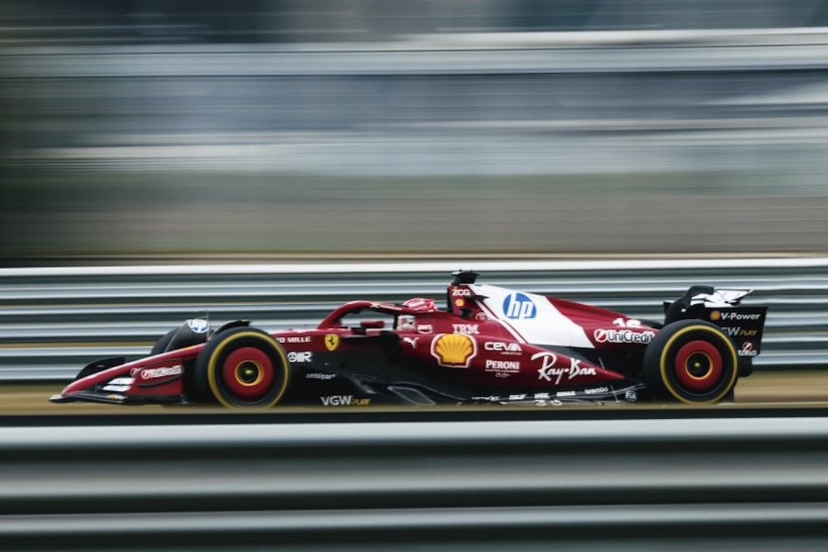  és  - Így őrjöngtek a Ferrari-rajongók, amikor meglátták az SF-25-öt a pályán