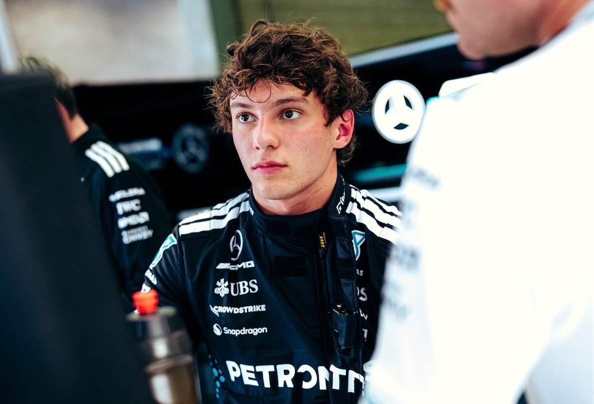  és  - Mindenki Russellről és Verstappenről beszél, közben Antonelli szép lassan összeomlik?