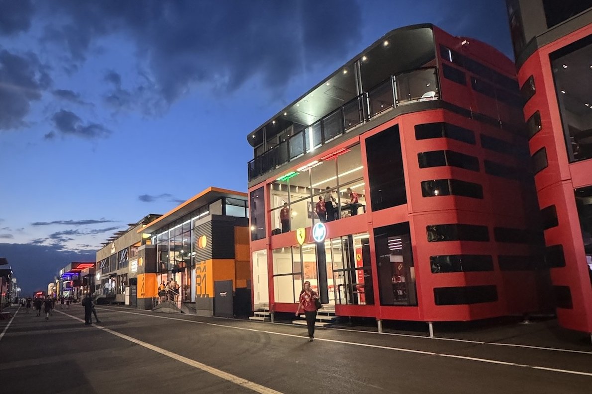 Volt Ferrari-alkalmazott: “Néha 60% a politika, és csak 40% a munka”