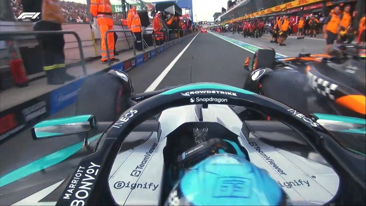  és  - Piastri és Russell zandvoorti bokszutcai ütközése miatt vizsgálatot indított az FIA (videó)