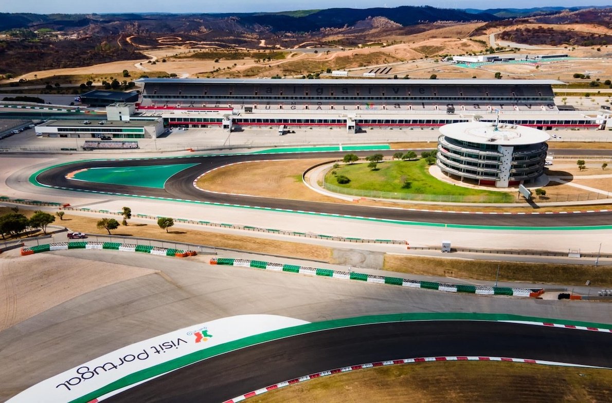  és  - Meddig rendelkeznek szerződéssel a nagydíjak, és melyik futam helyére érkezhet a portugál pálya?