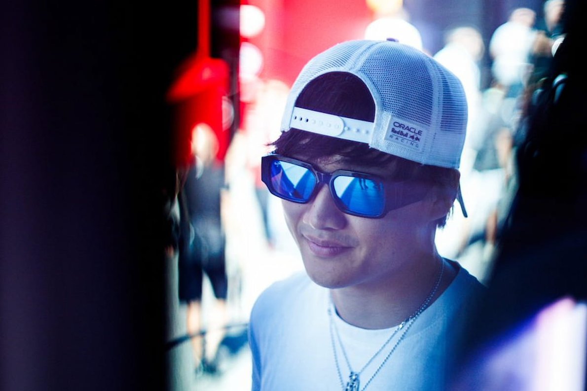  és  - Cunoda: “Nem egészen értem, hogy mi folyik itt”