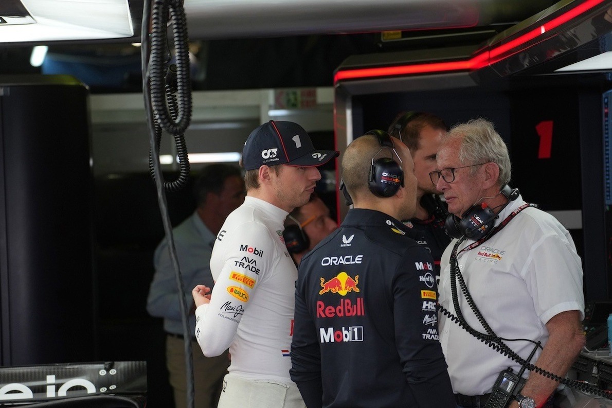 és - Marko: Még ha gyorsabb is a McLaren, nekünk itt van Verstappen