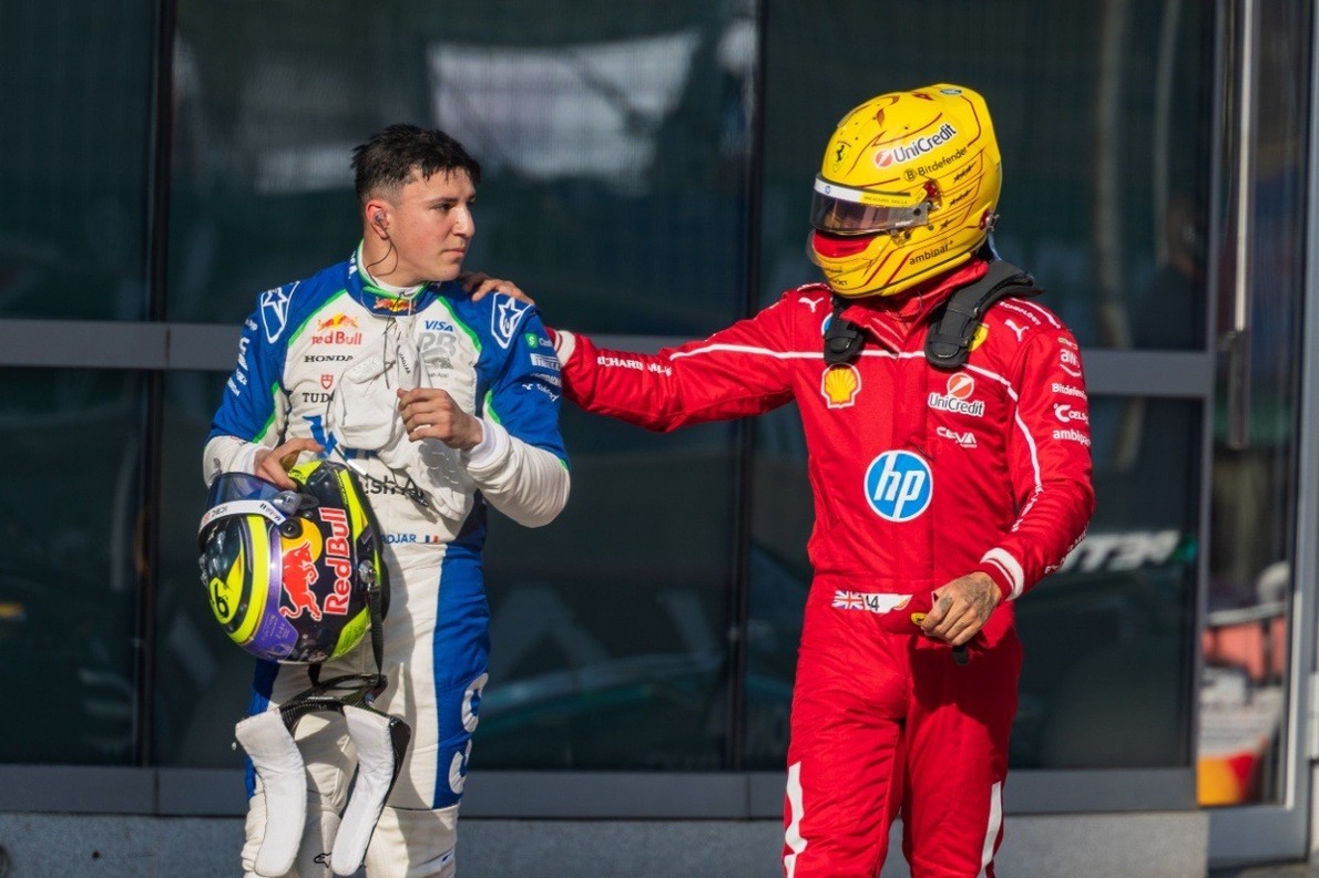  és  - Hadjar szerint Hamilton „ki nem állhatja" az egyik legnagyobb F1-es riválisát