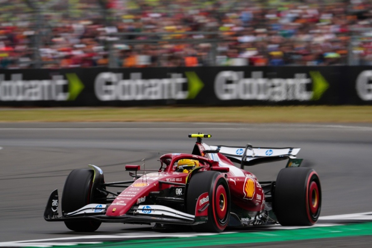  és  - Button a Ferrariról: Mindenki azt érzi, hogy könnyen az ajtón kívül találhatja magát...