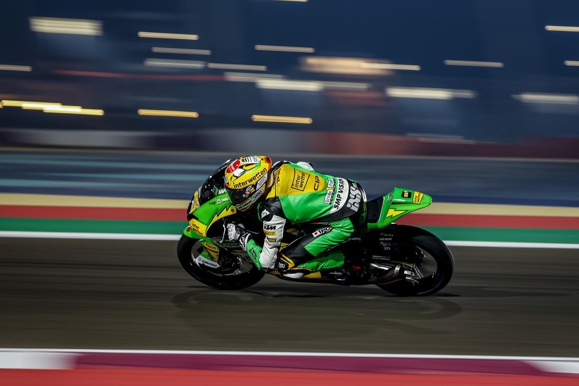 Újabb hivatalos hírek érkeztek a hatalmas balesetet szenvedő Moto3-as pilótáról!