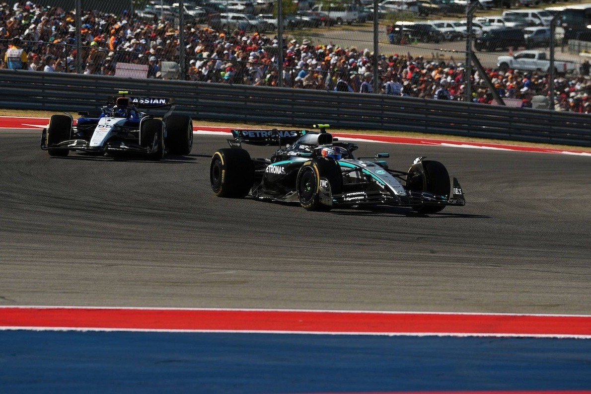  és  - Öt rajthelyes büntetést kapott az egyik F1-es pilóta a Mexikói Nagydíjra