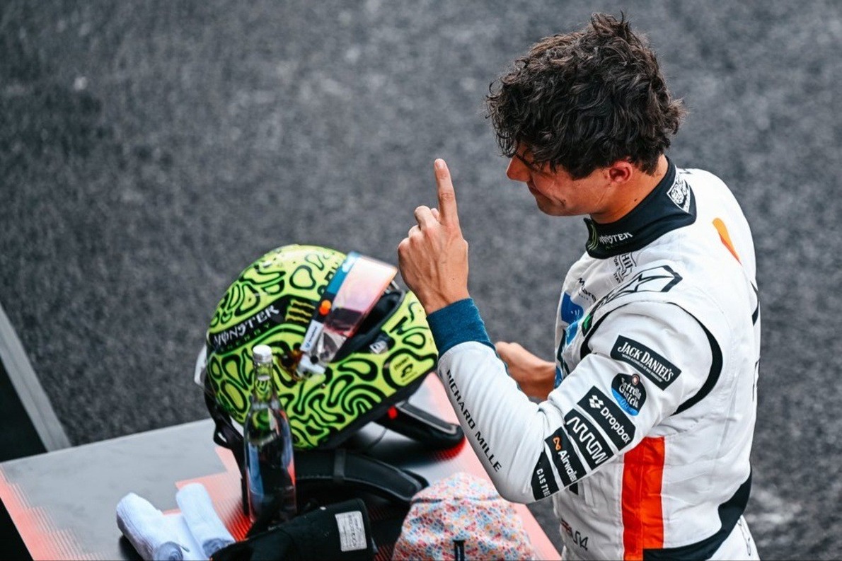  és  - Legutóbb a tavalyi mexikói időmérőn volt ekkora a különbség a McLaren versenyzői között - véletlen?