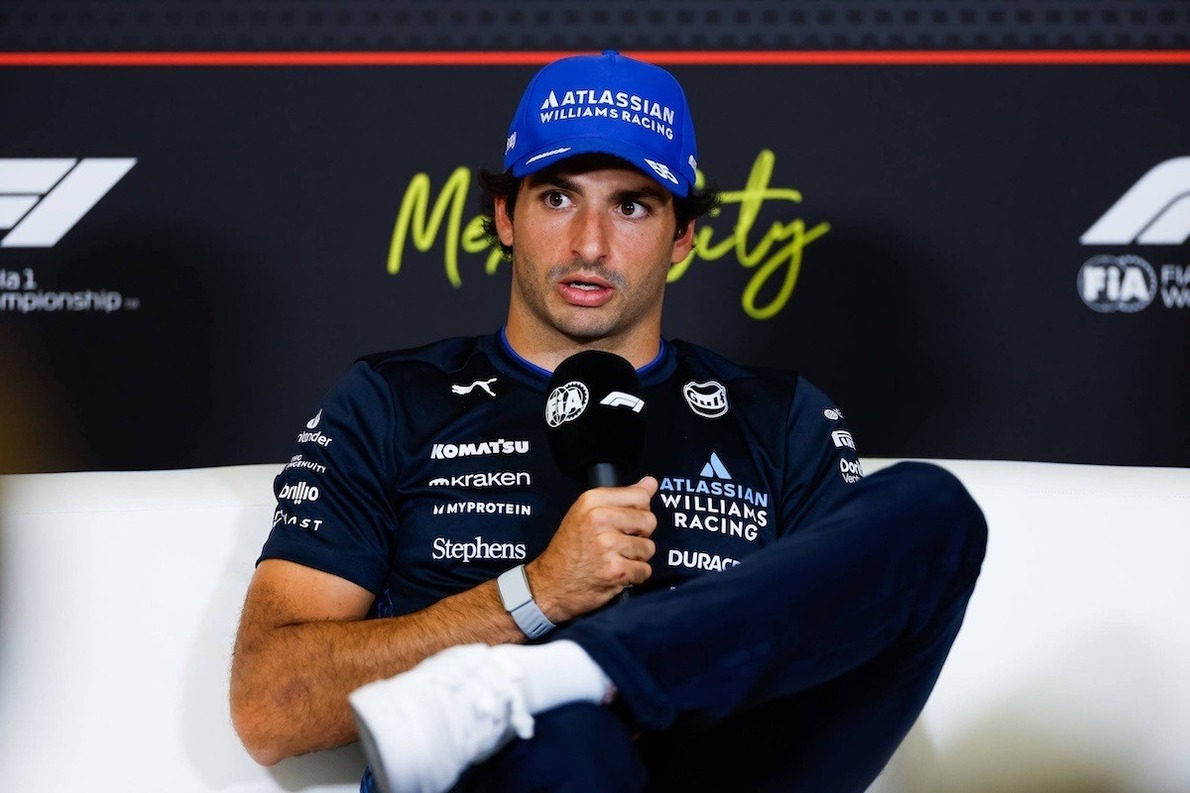  és  - Carlos Sainz újabb kirohanást intézett az FIA felé