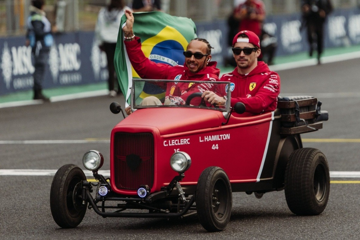 ÉLŐ F1-ES KÖZVETÍTÉS: Brazil Nagydíj - Futam (LIVE)