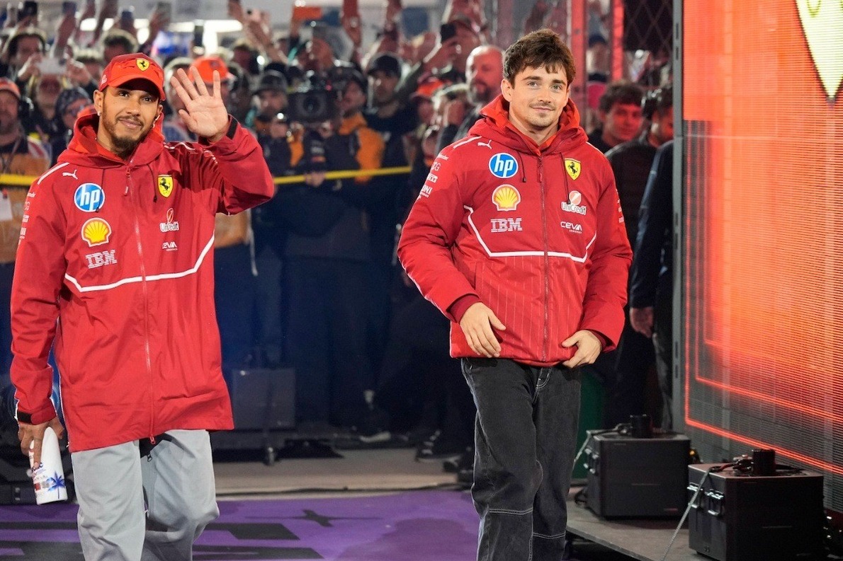  - Sky: Mindössze néhány futam alatt eldőlhet a Ferrari versenyzőjének sorsa