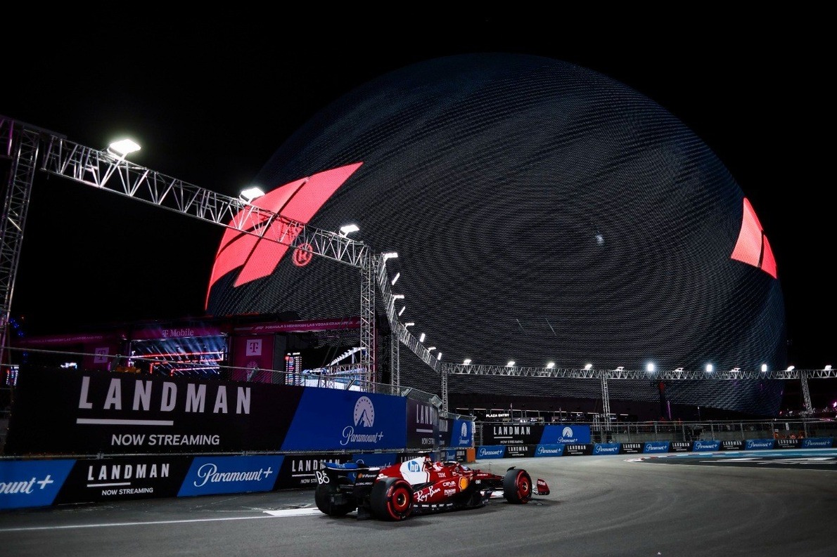  és  - Leclerc: Világos elképzelésem van arról, mit kezdjünk az autóval