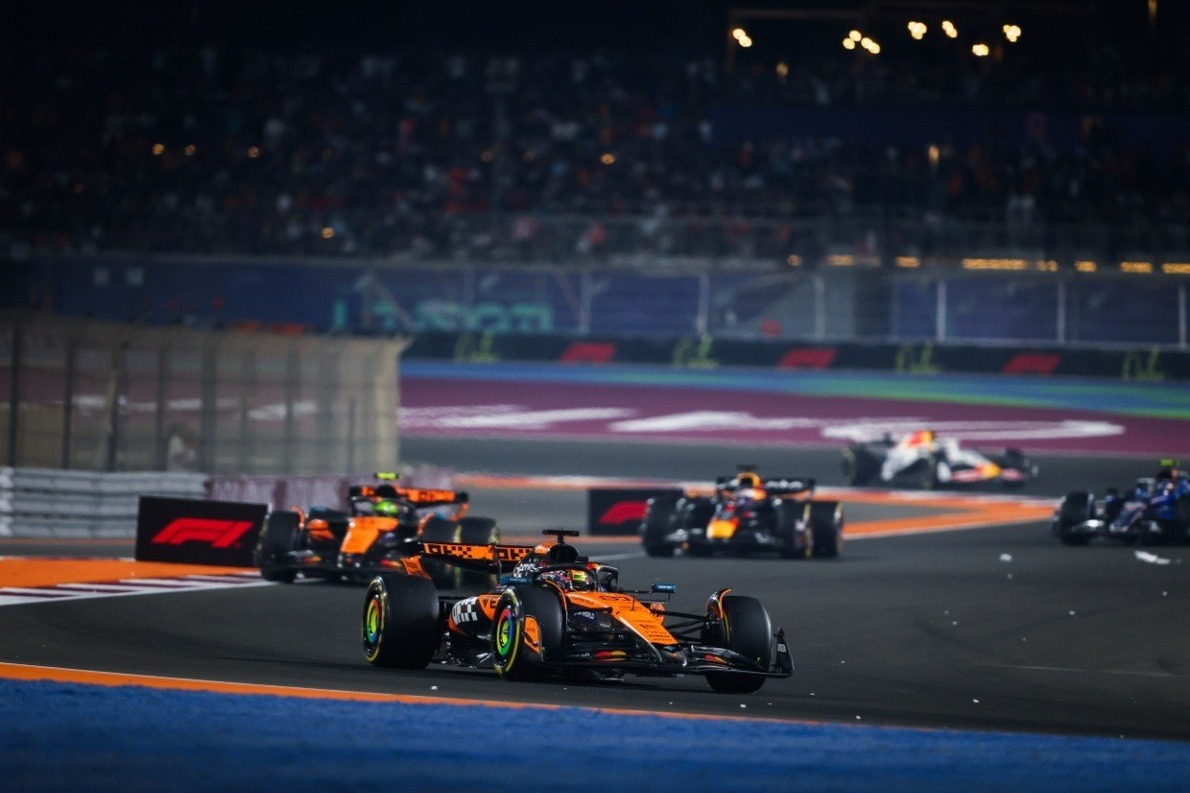  és  - Steiner komoly belső feszültségekre figyelmeztet a McLarennél