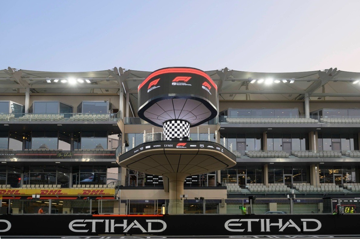 ÉLŐ F1-ES KÖZVETÍTÉS: Abu-Dzabi Nagydíj - Második szabadedzés (LIVE)