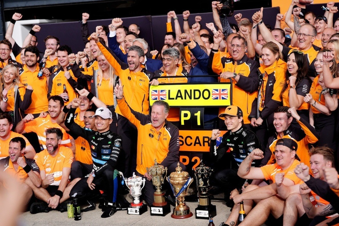  és  - F1: Zak Brown szerint Piastri ne bánkódjon a vb-cím miatt, inkább legyen büszke magára