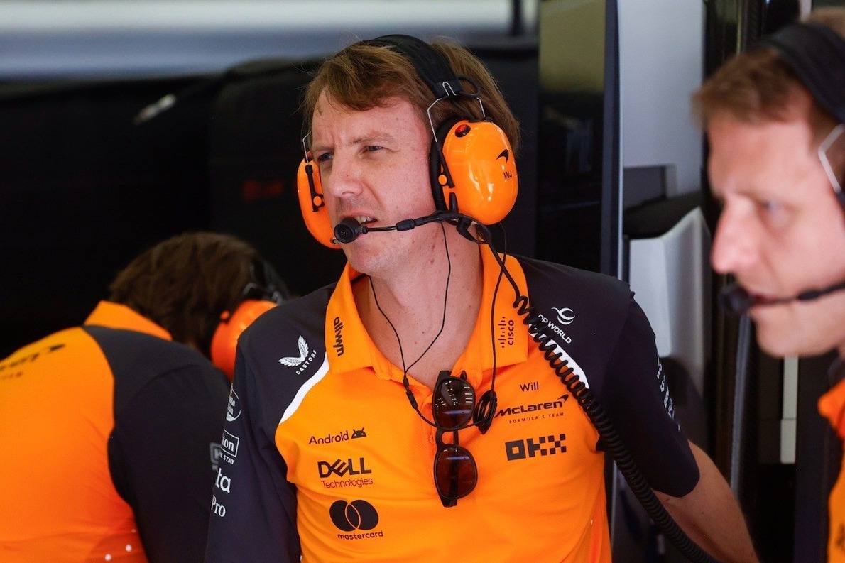  és  - „Tipikus aljas Red Bullos húzás” - Norris mérnöke kiakadt Cunoda manőverére