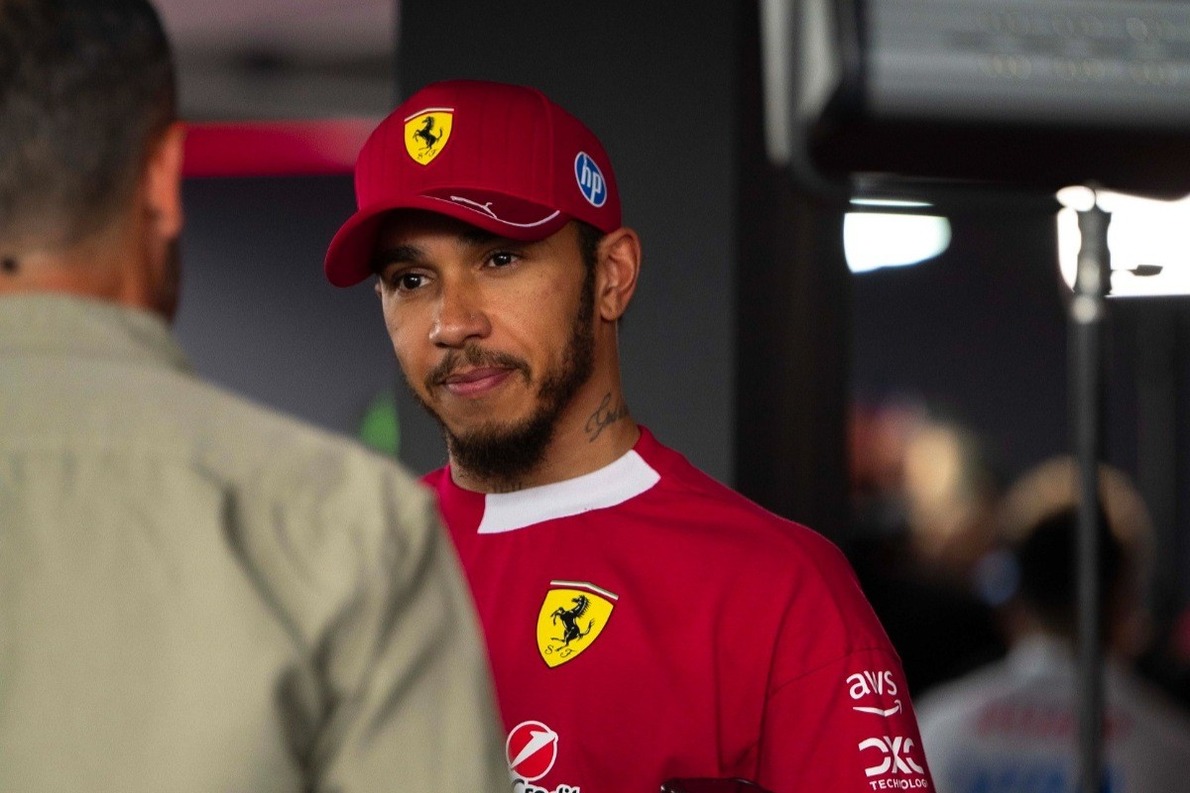 és - Jön a nagy visszatérés? Van, aki biztosra veszi Hamilton feltámadását