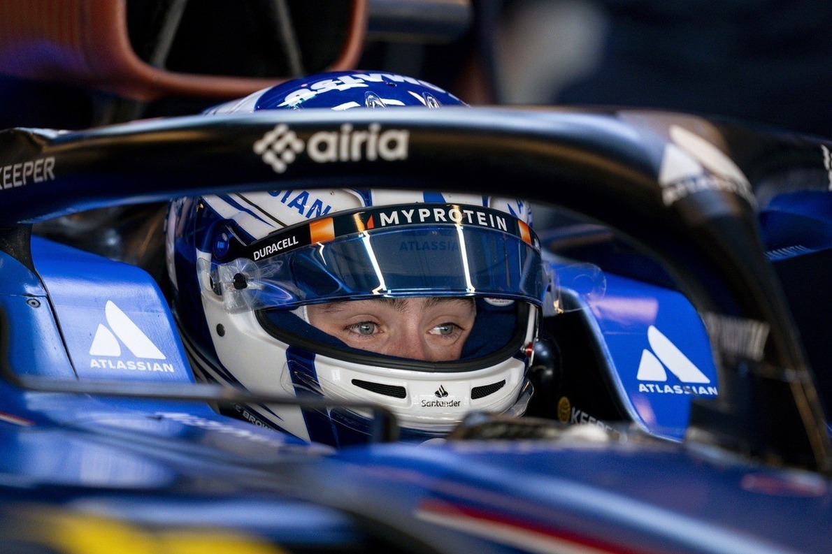 A Williams bejelentette 2026-os tartalékpilótáját, aki ráadásul kategóriát is vált