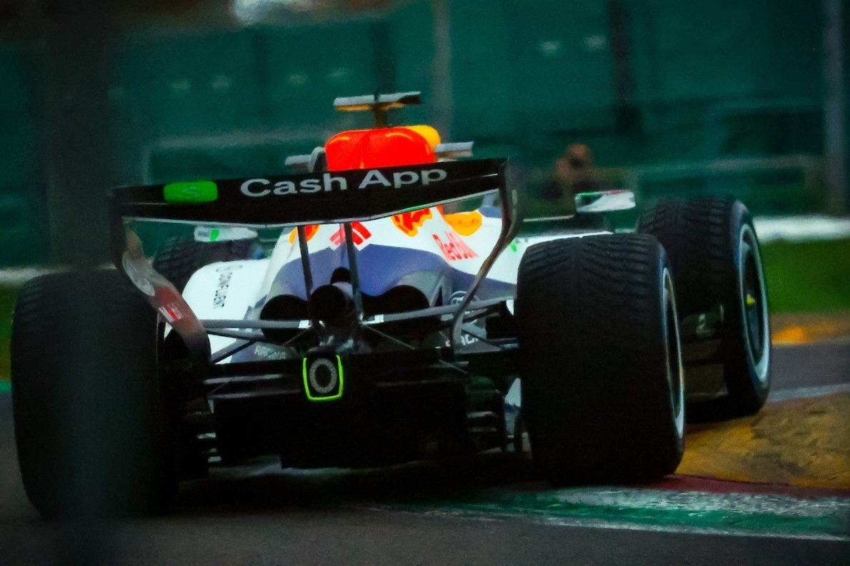  és  - Ismét a Red Bull-családnál folytatja az Aston Martintól távozó szakember
