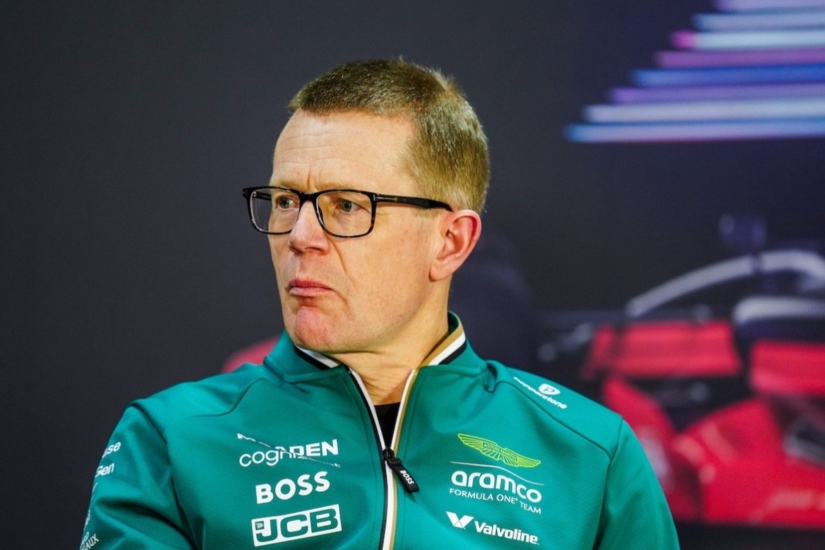 Vita a kompresszió körül: megszólalt a Mercedes egykori motorfőnöke