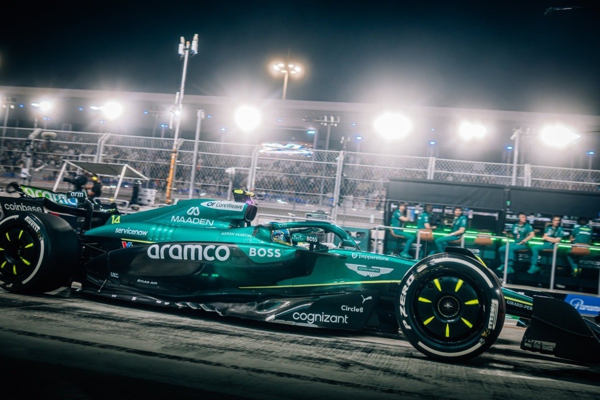  - Késik a nagy dobás: csak az európai futamokra készülhet el az Aston Martin végleges autója