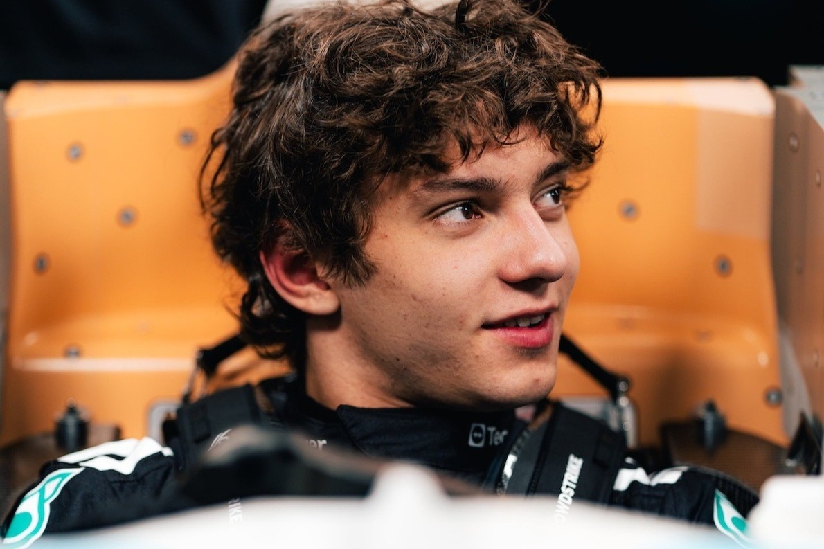 - Antonelli kipróbálta a Mercedes 2026-os ülését: már most érezni a különbséget