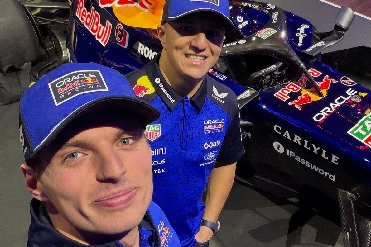 és - Verstappen végre megkapta, amire évek óta vágyott a Red Bulltól!