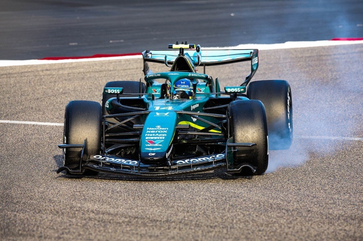 ÉLŐ F1-ES KÖZVETÍTÉS: Bahreini teszt - 3. nap (péntek)