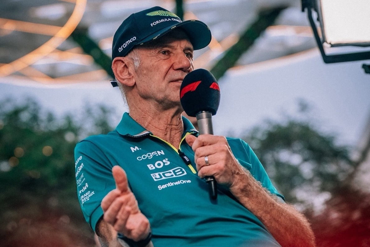  és  - Még maga Newey sem tudja, hogy amit alkotott, az működni fog-e a valóságban