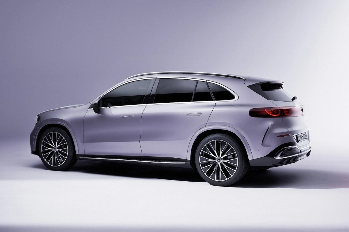 Biztonsági aggályok miatt betiltják a süllyesztett kilincseket