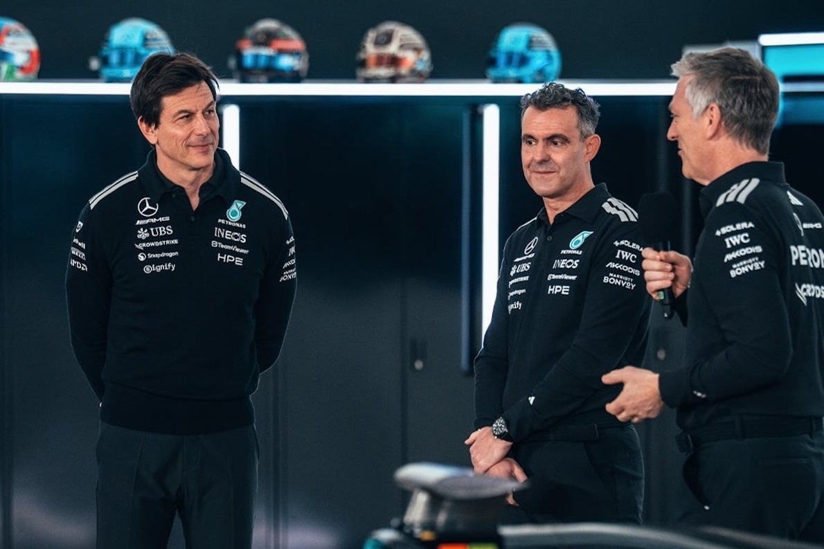 A Mercedes új fejlesztőpilótákat jelentett be, köztük egy ismert tévés szakértőt is