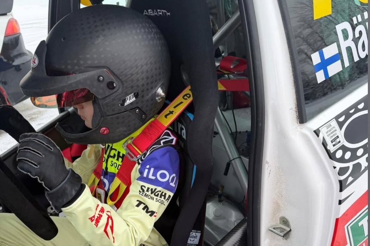 Kimi Räikkönen fia már most raliautót vezet – videó is készült róla!