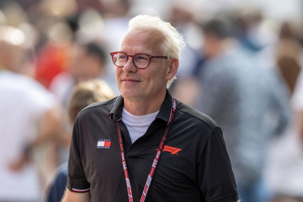Jacques Villeneuve figyelmeztet: Hamar kifulladhat a 2026-os Forma–1 varázsa