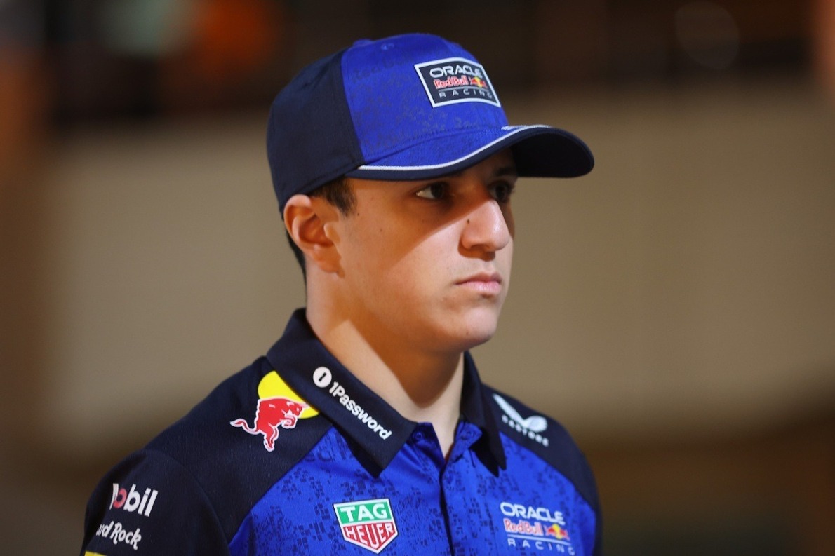  és  - Hadjar a tavalyi rémálom után a győzelmet célozza meg Melbourne-ben