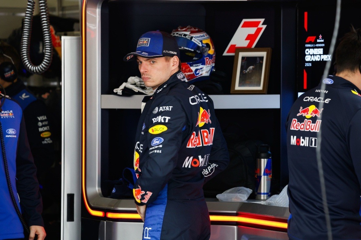 és - Verstappen: „Nem meglepetés, hogy ennyire le vagyunk maradva”