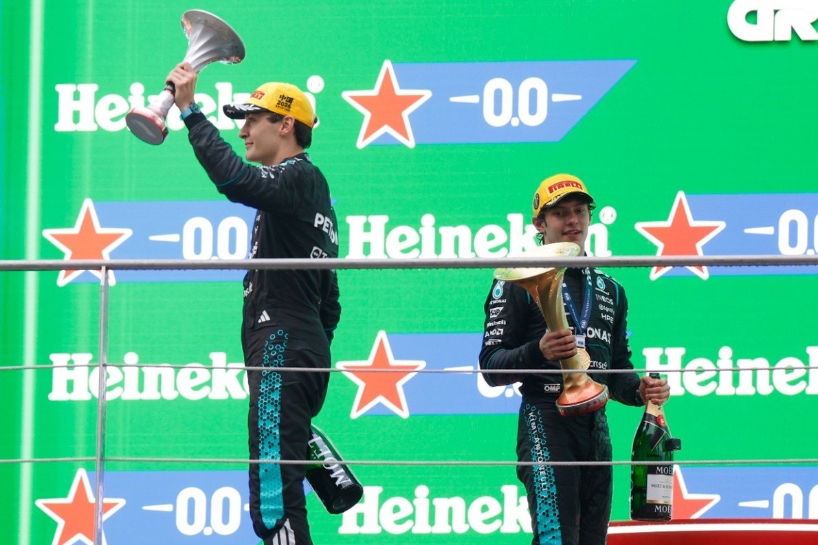  és  - Patrese szerint a Kínai Nagydíj után új helyzet alakult ki a Mercedesnél