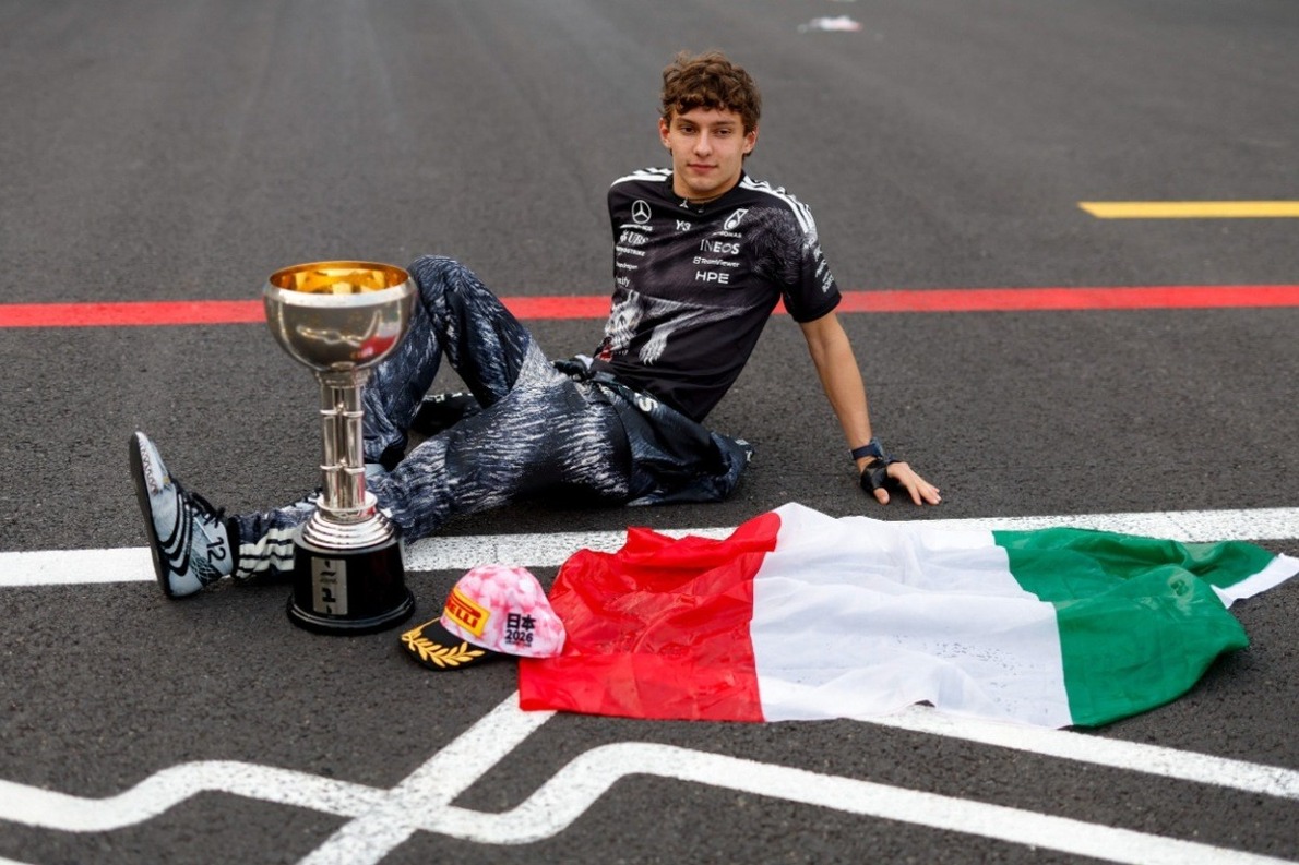 - Olasz sportünnep: Antonelli és Bezzecchi is tarolt, egymást éltették