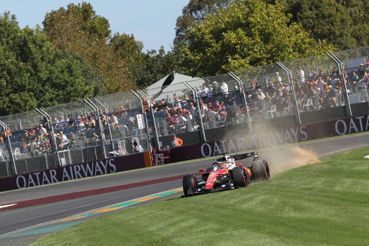 ÉLŐ F1-ES KÖZVETÍTÉS: Ausztrál Nagydíj - Harmadik szabadedzés (LIVE)