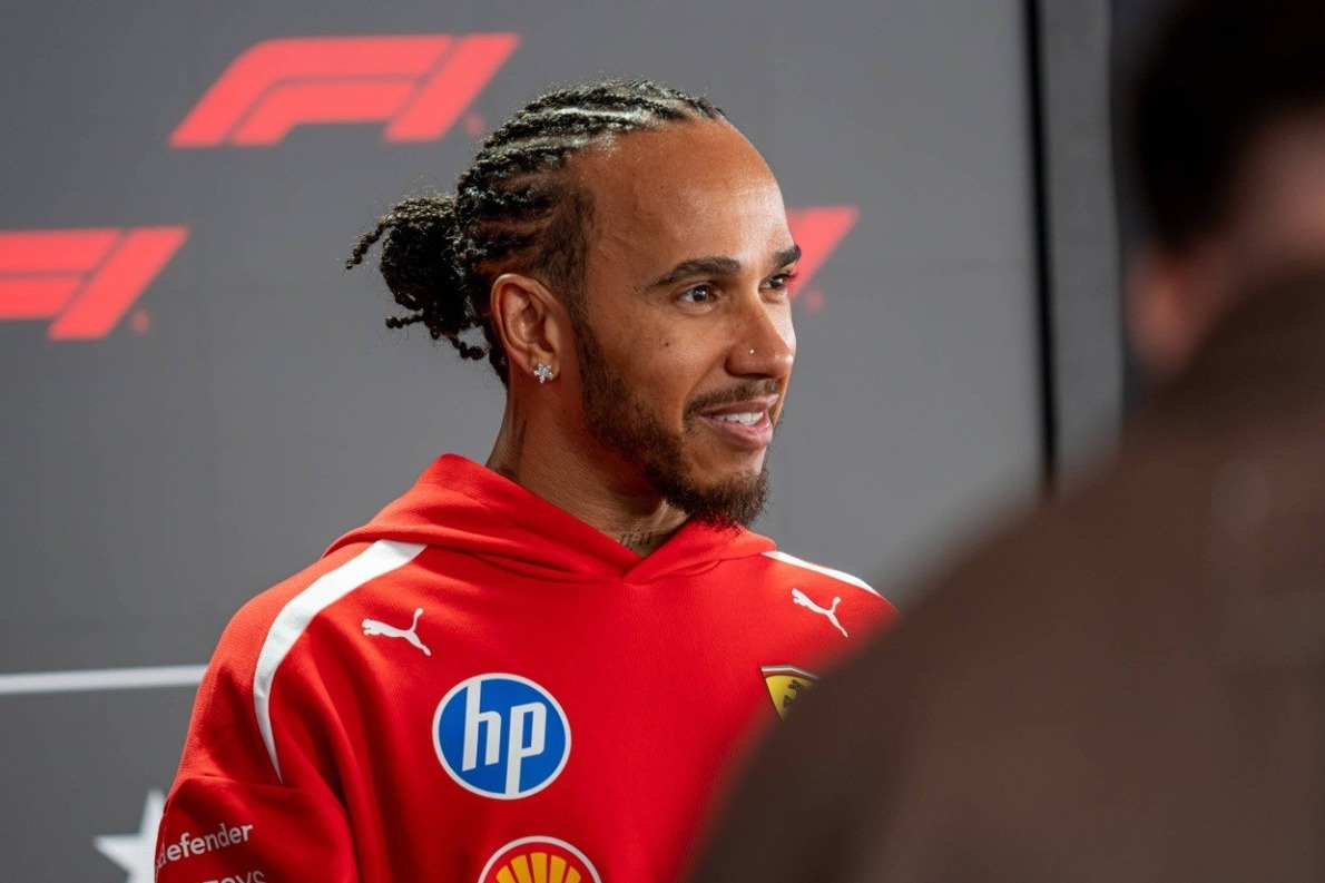  - Hamilton az új szabályokról: „Pontosan ilyennek kell lennie a versenyzésnek”