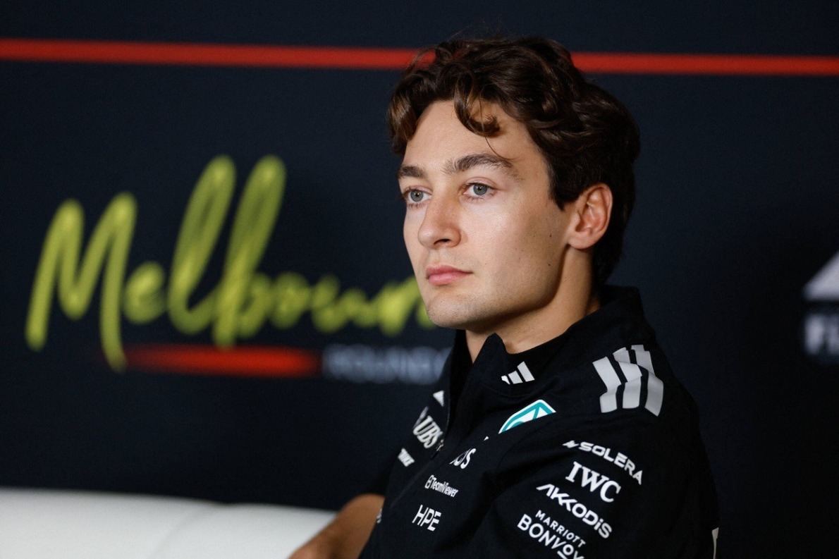  - Kínos péntek a Mercedesnél: az FIA kétszer is elmarasztalta George Russellt