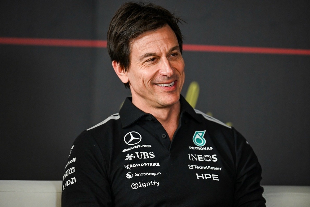 és - Vége a titkolózásnak a Mercedesnél, Toto Wolff elismerte a W17-es tempóját