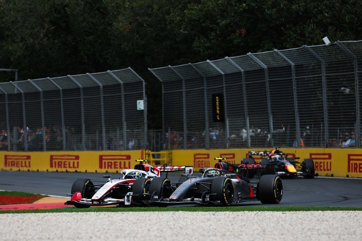 Komacu komoly dicsérete a riválisnak: szó nincs arról, hogy a mi motorunk sokkal jobb