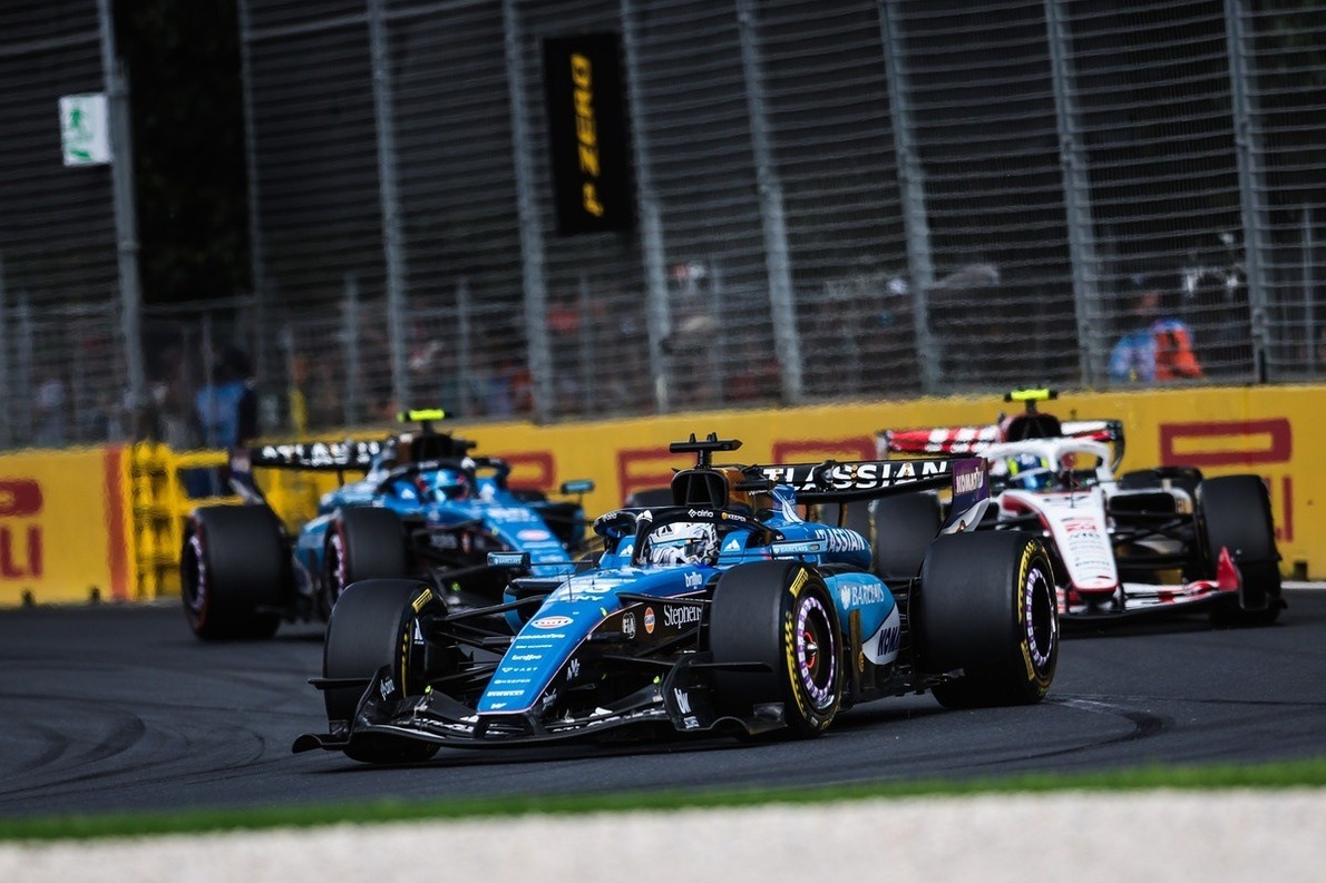  és  - Krízisben a Williams? Albon szerint a „senki földjén” vannak