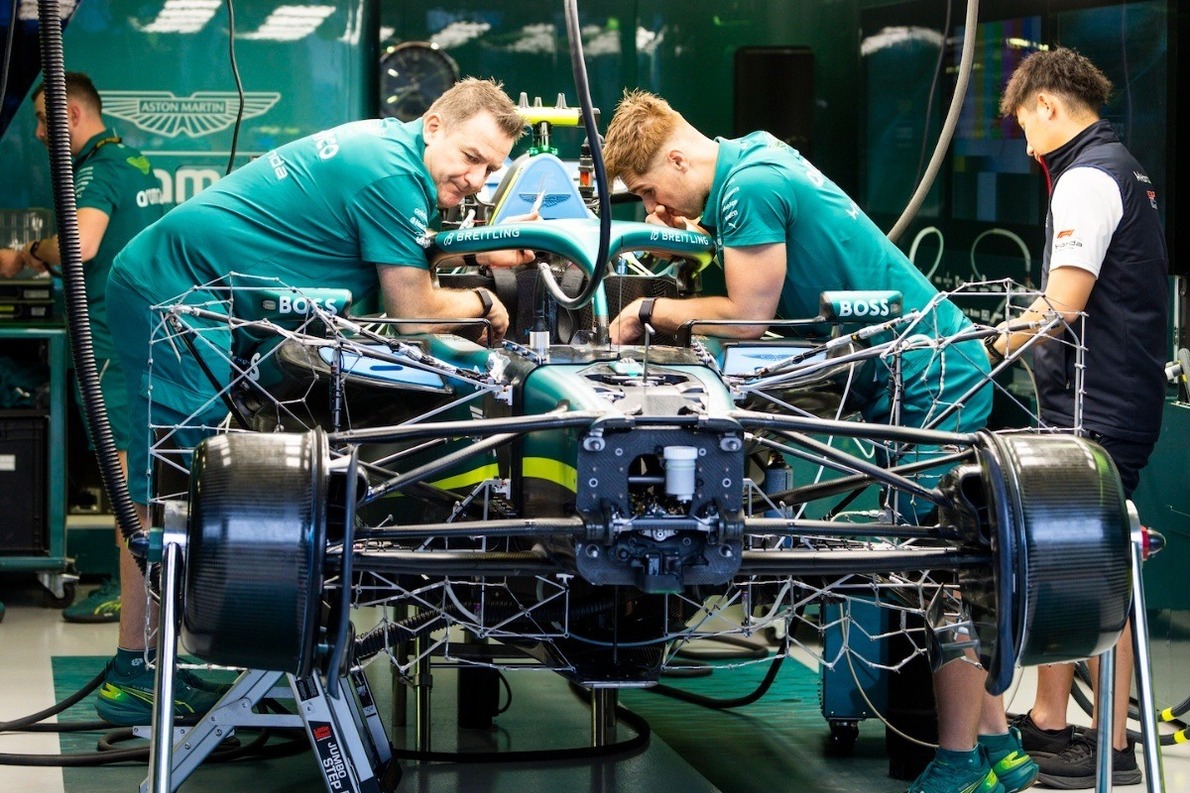 ÉLŐ F1-ES KÖZVETÍTÉS: Ausztrál Nagydíj - Első szabadedzés (LIVE)