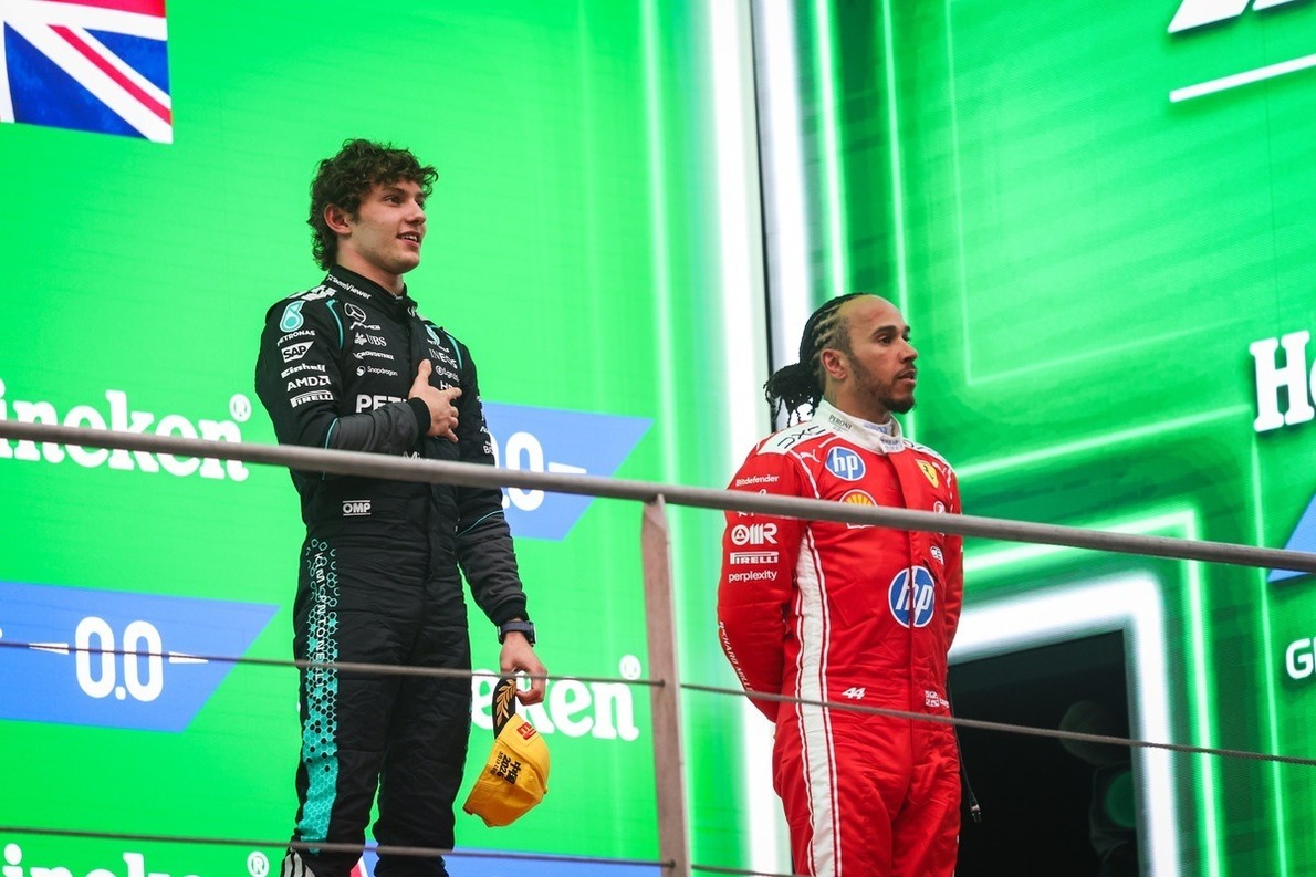  - Hamilton most bánhatja igazán, hogy távozott a Mercedestől?